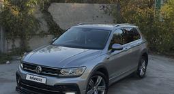 Volkswagen Tiguan 2017 года за 10 990 000 тг. в Костанай – фото 2