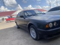 BMW 520 1989 года за 950 000 тг. в Караганда