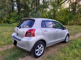 Toyota Yaris 2007 годаүшін3 800 000 тг. в Семей – фото 2