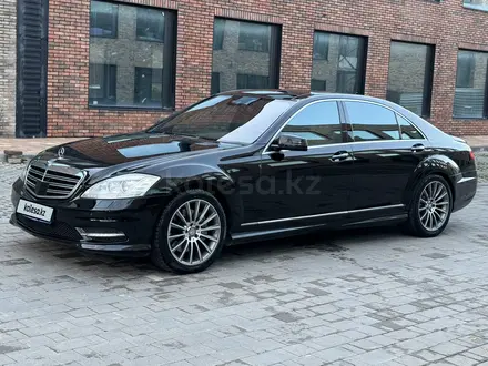 Mercedes-Benz S 500 2010 года за 9 850 000 тг. в Алматы – фото 2