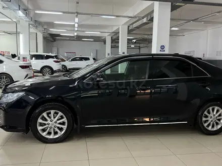 Toyota Camry 2014 года за 9 800 000 тг. в Тараз – фото 2