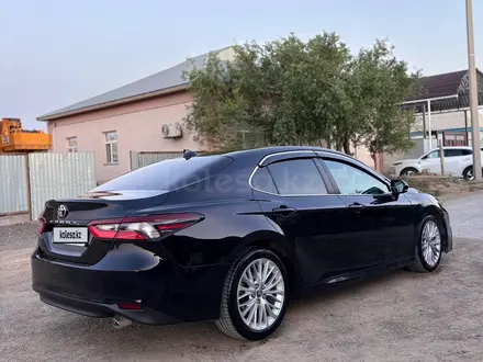 Toyota Camry 2021 года за 11 500 000 тг. в Кызылорда – фото 9