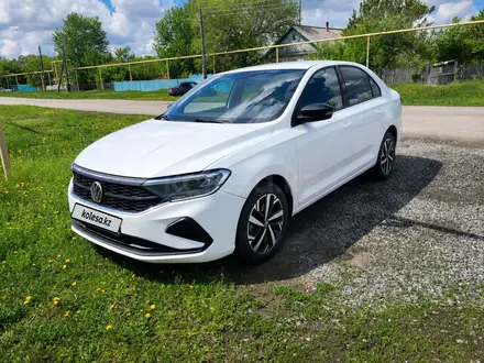 Volkswagen Polo 2021 года за 7 970 000 тг. в Костанай – фото 2