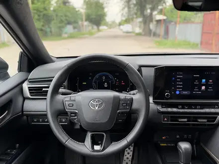 Toyota Camry 2025 года за 23 800 000 тг. в Алматы – фото 14
