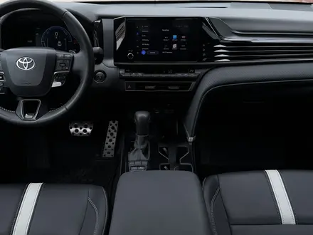 Toyota Camry 2025 года за 23 800 000 тг. в Алматы – фото 19