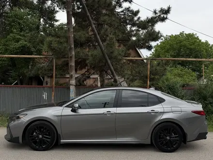 Toyota Camry 2025 года за 23 800 000 тг. в Алматы – фото 5