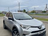 Toyota RAV4 2018 годаүшін10 000 000 тг. в Уральск