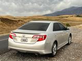 Toyota Camry 2014 года за 5 900 000 тг. в Шымкент – фото 3