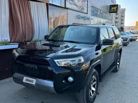 Toyota 4Runner 2020 года за 18 500 000 тг. в Актобе – фото 3