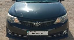 Toyota Camry 2014 годаүшін8 100 000 тг. в Кульсары – фото 2
