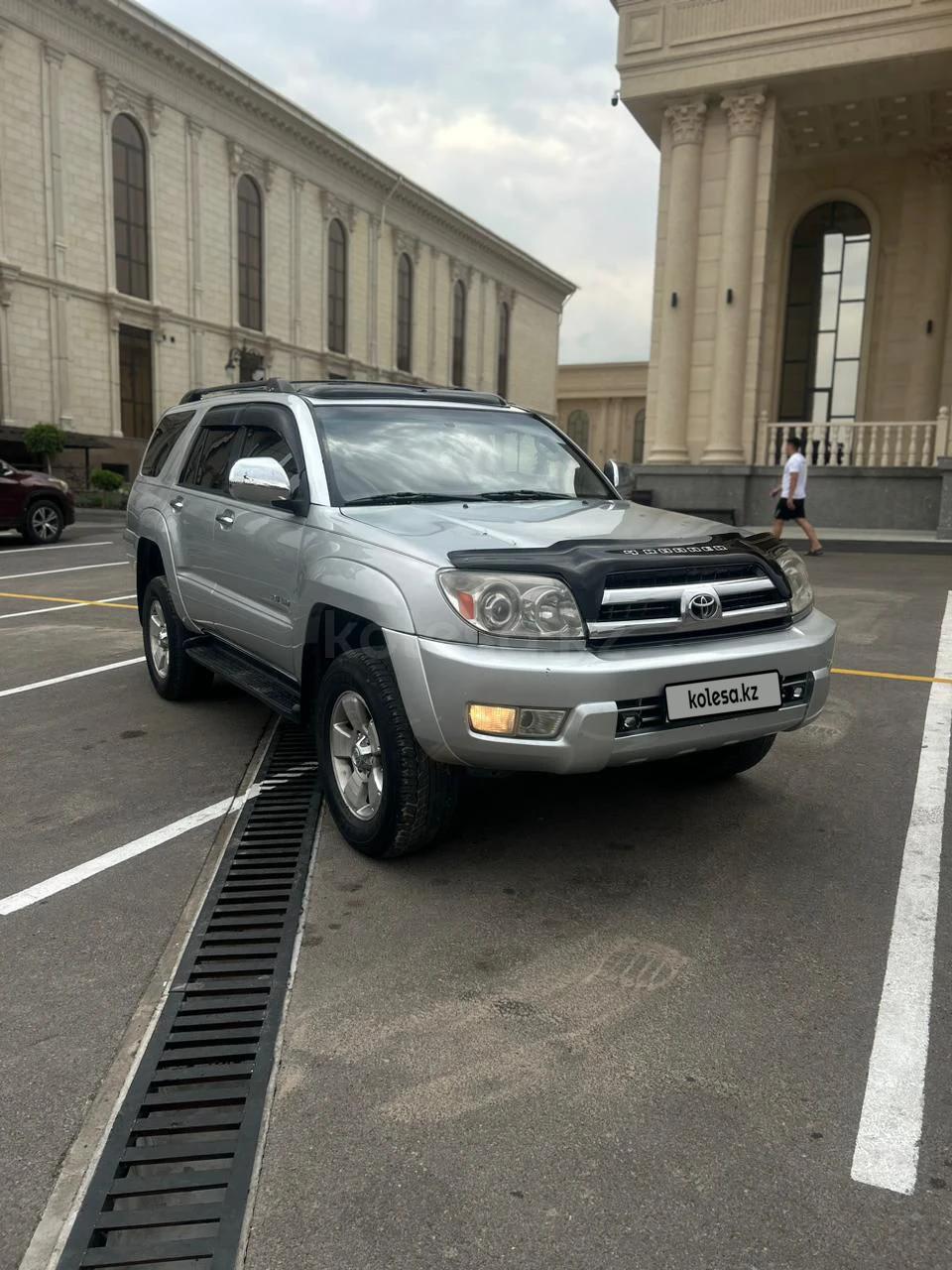 Toyota 4Runner 2004 г.