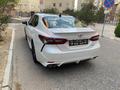 Toyota Camry 2021 года за 18 750 888 тг. в Актау – фото 40
