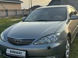 Toyota Camry 2005 годаfor6 000 000 тг. в Алматы – фото 4