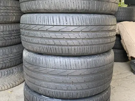 Комплект разноширокие шины 245/45/20 275/40/20 Hankook Ventus. за 80 000 тг. в Алматы