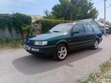 Volkswagen Passat 1996 года за 2 500 000 тг. в Шымкент