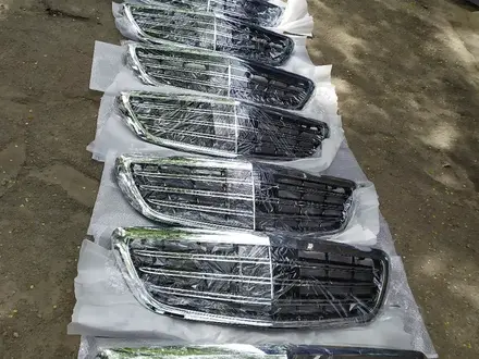 Решётка радиатора на Mercedes-Benz S-class w222 за 99 000 тг. в Алматы – фото 2