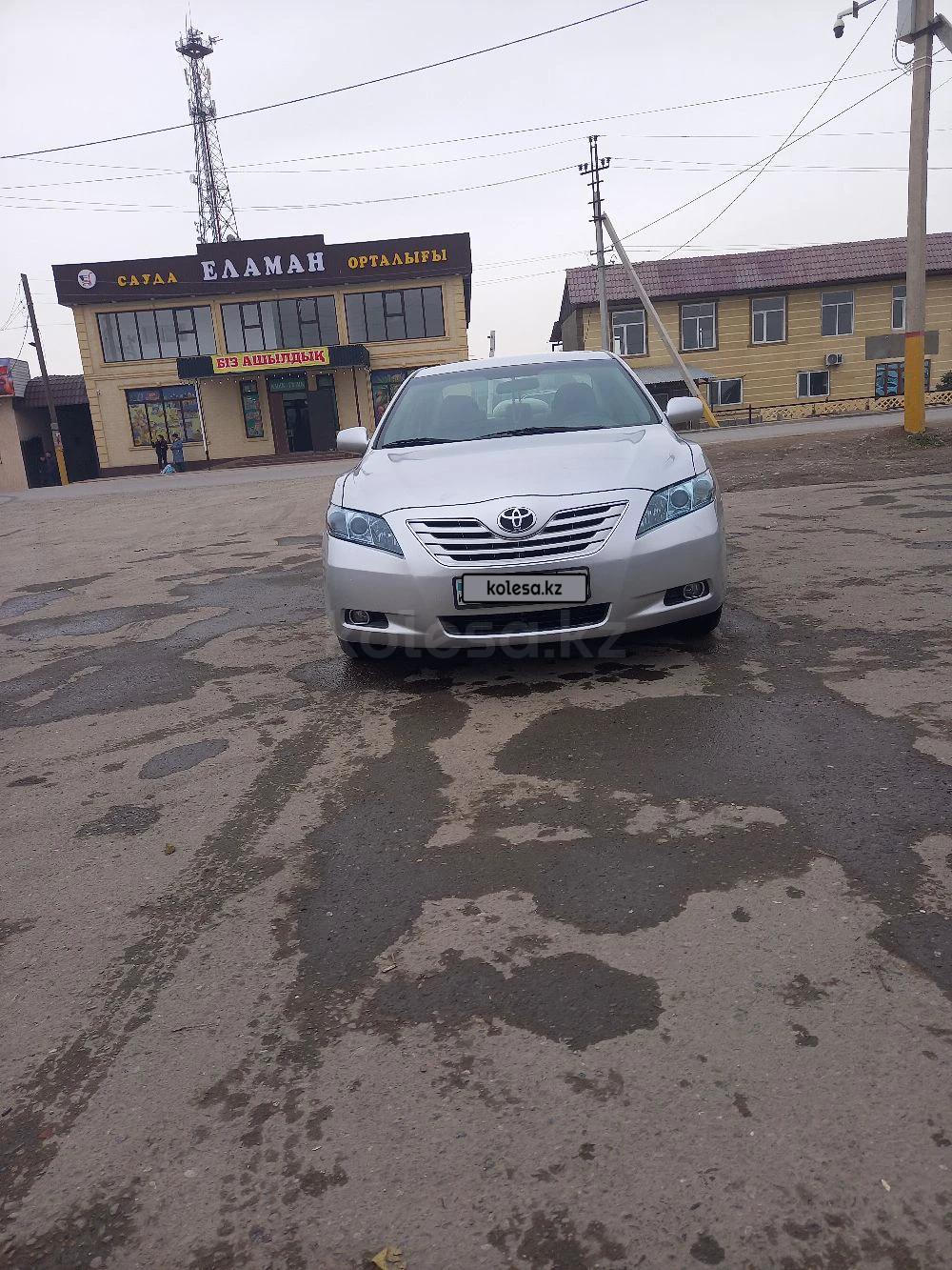 Toyota Camry 2008 г.