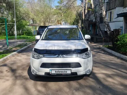 Mitsubishi Outlander 2013 года за 8 000 000 тг. в Алматы – фото 9