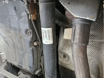 Передний кардан на мерседес W164 ML M272 за 811 тг. в Шымкент – фото 3