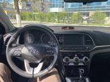 Hyundai Elantra 2018 годаүшін8 500 000 тг. в Актобе – фото 5