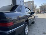 Mercedes-Benz E 260 1992 годаүшін1 400 000 тг. в Уральск – фото 3