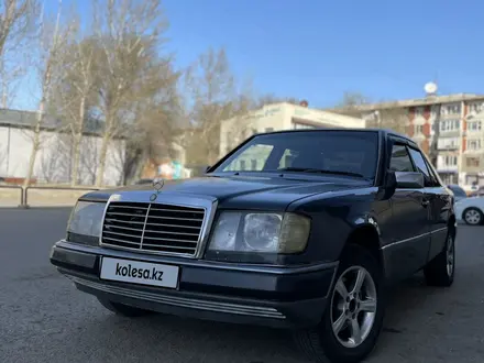 Mercedes-Benz E 260 1992 года за 1 350 000 тг. в Уральск – фото 6