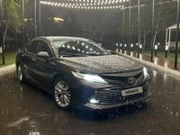 Toyota Camry 2018 года за 15 000 000 тг. в Астана