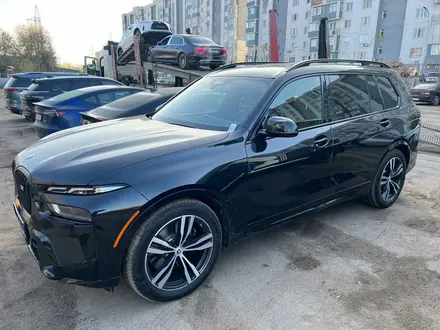 BMW X7 2022 года за 60 000 000 тг. в Астана – фото 2