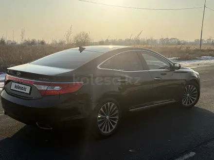 Hyundai Grandeur 2012 года за 8 500 000 тг. в Алматы – фото 4