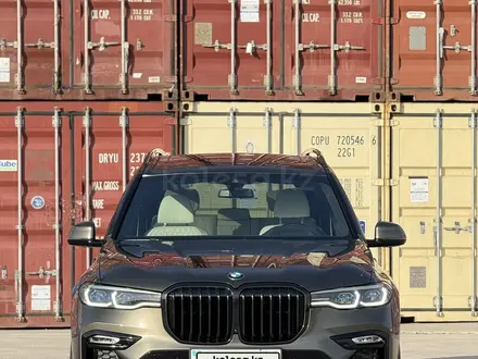 BMW X7 2022 года за 52 000 000 тг. в Караганда
