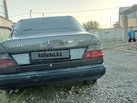 Mercedes-Benz E 260 1988 года за 450 000 тг. в Тараз – фото 14