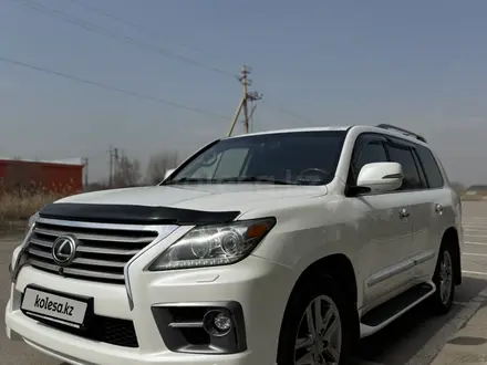 Lexus LX 570 2014 года за 26 500 000 тг. в Алматы – фото 3