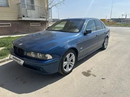 BMW 530 2001 года за 4 300 000 тг. в Туркестан