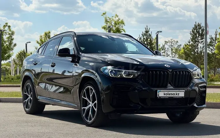 BMW X6 2022 годаүшін42 000 000 тг. в Астана
