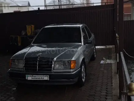 Mercedes-Benz E 230 1990 года за 1 200 000 тг. в Кызылорда – фото 3