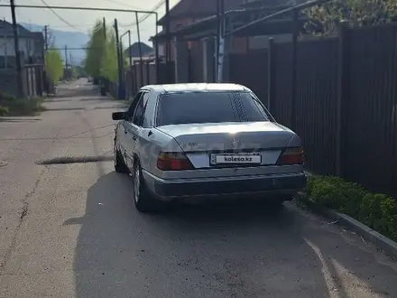 Mercedes-Benz E 230 1990 года за 1 200 000 тг. в Кызылорда – фото 7