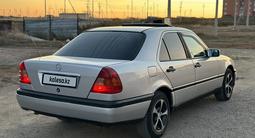 Mercedes-Benz C 180 1996 годаүшін2 200 000 тг. в Астана – фото 4