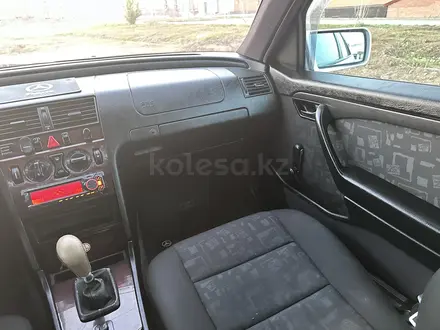 Mercedes-Benz C 180 1996 года за 2 200 000 тг. в Астана – фото 9