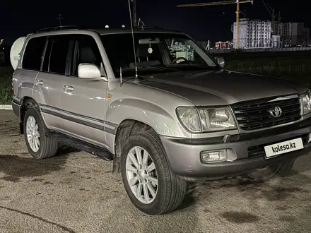 Toyota Land Cruiser 2005 года за 13 000 000 тг. в Астана – фото 2