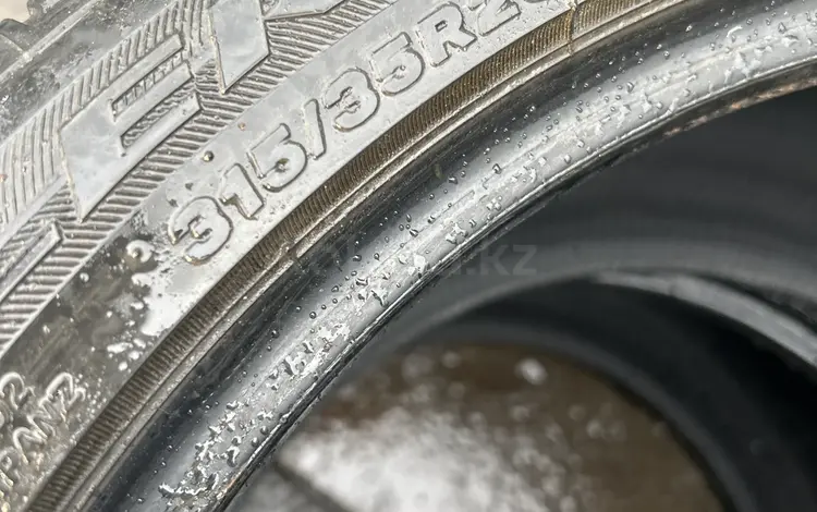 Run flat Bridgestone за 110 000 тг. в Отеген-Батыр