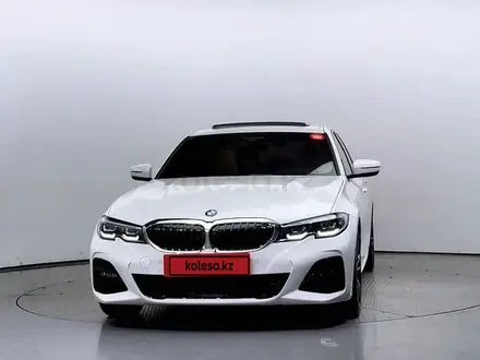 BMW 330 2022 года за 17 000 000 тг. в Алматы – фото 3