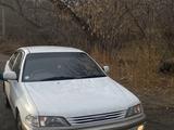 Toyota Carina 1998 годаfor2 600 000 тг. в Усть-Каменогорск