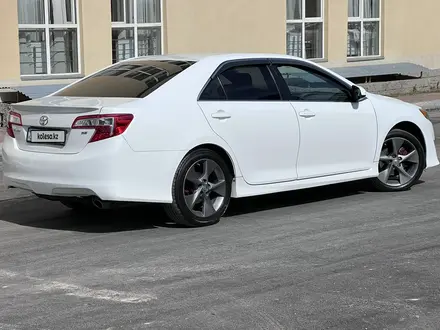 Toyota Camry 2014 года за 8 000 000 тг. в Алматы – фото 37