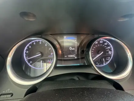 Toyota Camry 2018 года за 8 979 400 тг. в Астана – фото 11