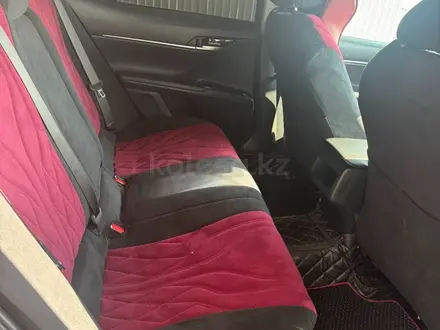 Toyota Camry 2018 года за 8 979 400 тг. в Астана – фото 8