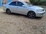 Toyota Camry 2006 года за 5 500 000 тг. в Уральск – фото 4