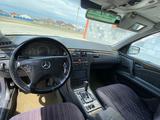 Mercedes-Benz E 320 1999 годаүшін3 200 000 тг. в Атырау – фото 5