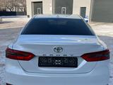 Toyota Camry 2019 годаүшін13 600 000 тг. в Астана – фото 5