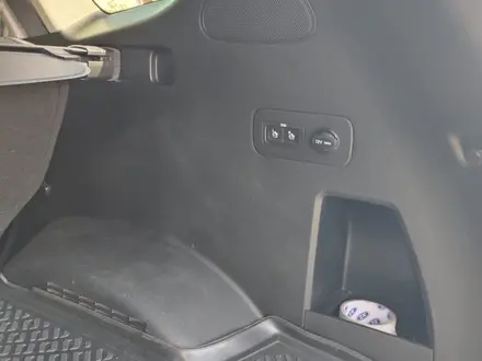 Hyundai Santa Fe 2020 года за 12 000 000 тг. в Уральск – фото 3