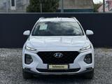 Hyundai Santa Fe 2020 года за 14 150 000 тг. в Актобе – фото 2